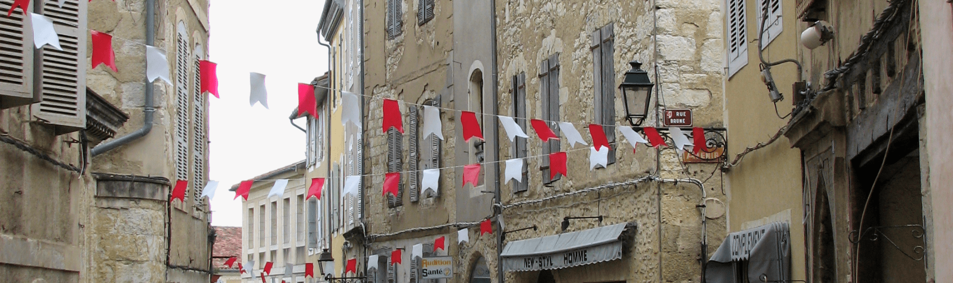 débarras maison Auch, débarras appartement Auch, vide maison Auch, vide appartement Auch, débarras maison gratuit Auch, encombrants Auch, vider bureaux Auch, vider maison avant vente Auch, vider maison après décès Auch