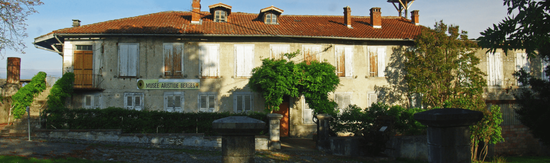 débarras maison Lorp-Sentaraille, débarras appartement Lorp-Sentaraille, vide maison Lorp-Sentaraille, vide appartement Lorp-Sentaraille, débarras maison gratuit Lorp-Sentaraille, encombrants Lorp-Sentaraille, vider bureaux Lorp-Sentaraille, vider maison avant vente Lorp-Sentaraille, vider maison après décès Lorp-Sentaraille