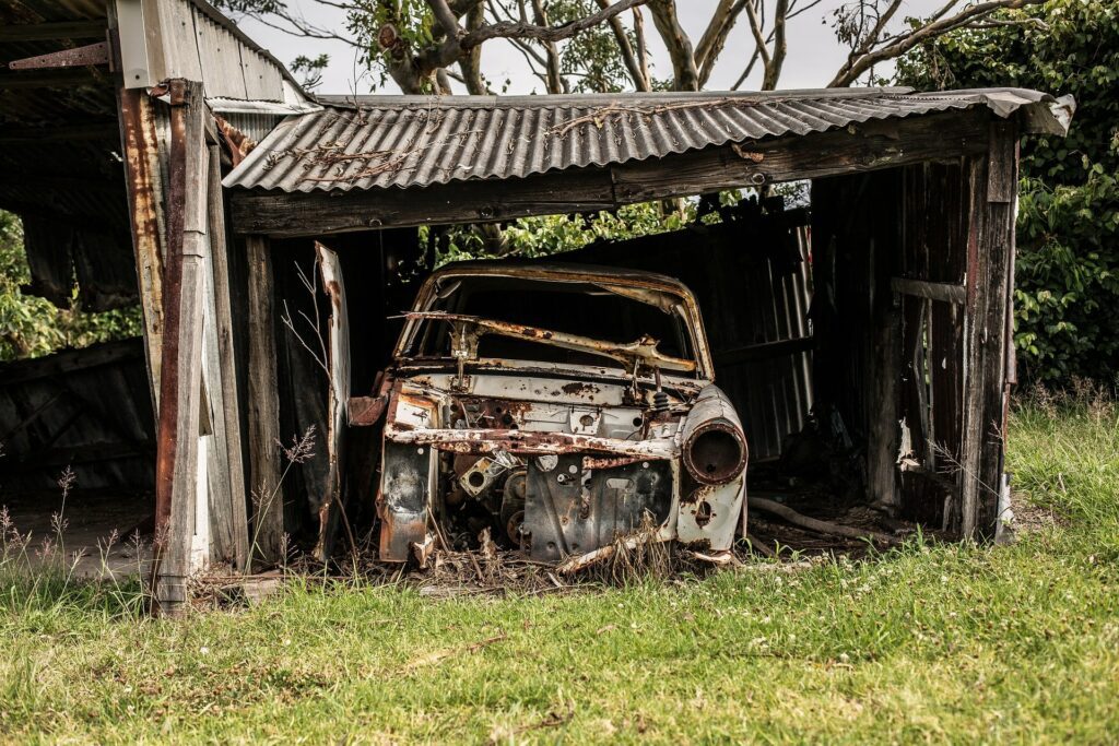 Débarrasse Rapide vider grenier cave jardin garage Toulouse épave carcasse abri de jardin vider maison ou appartement Montauban Albi Gaillac Castres Tarn Tarn-et-Garonne Colomiers L'Isle-Jourdain